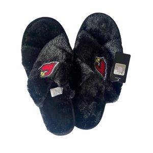 Arizona Cardinals Crisscross Women’s Slippers Size XL‎